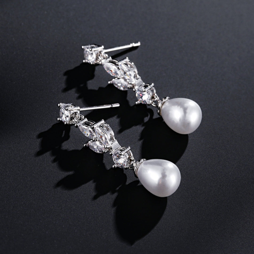 Crystal Pearl Teardrop Dangle Earrings Elegant Drop Earrings