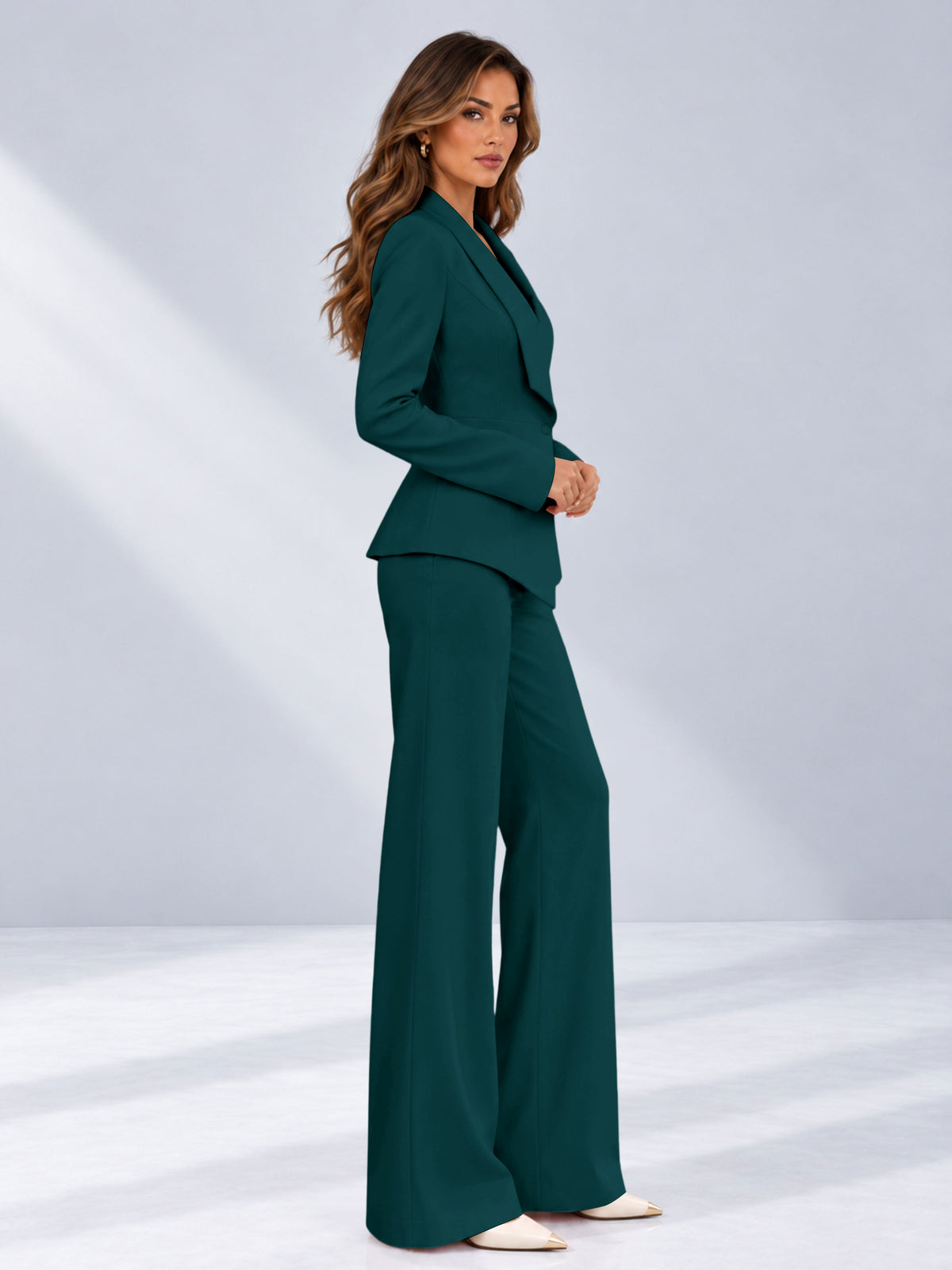 Peacock 2 Pieces Tailored Fit One Button Women's Suits