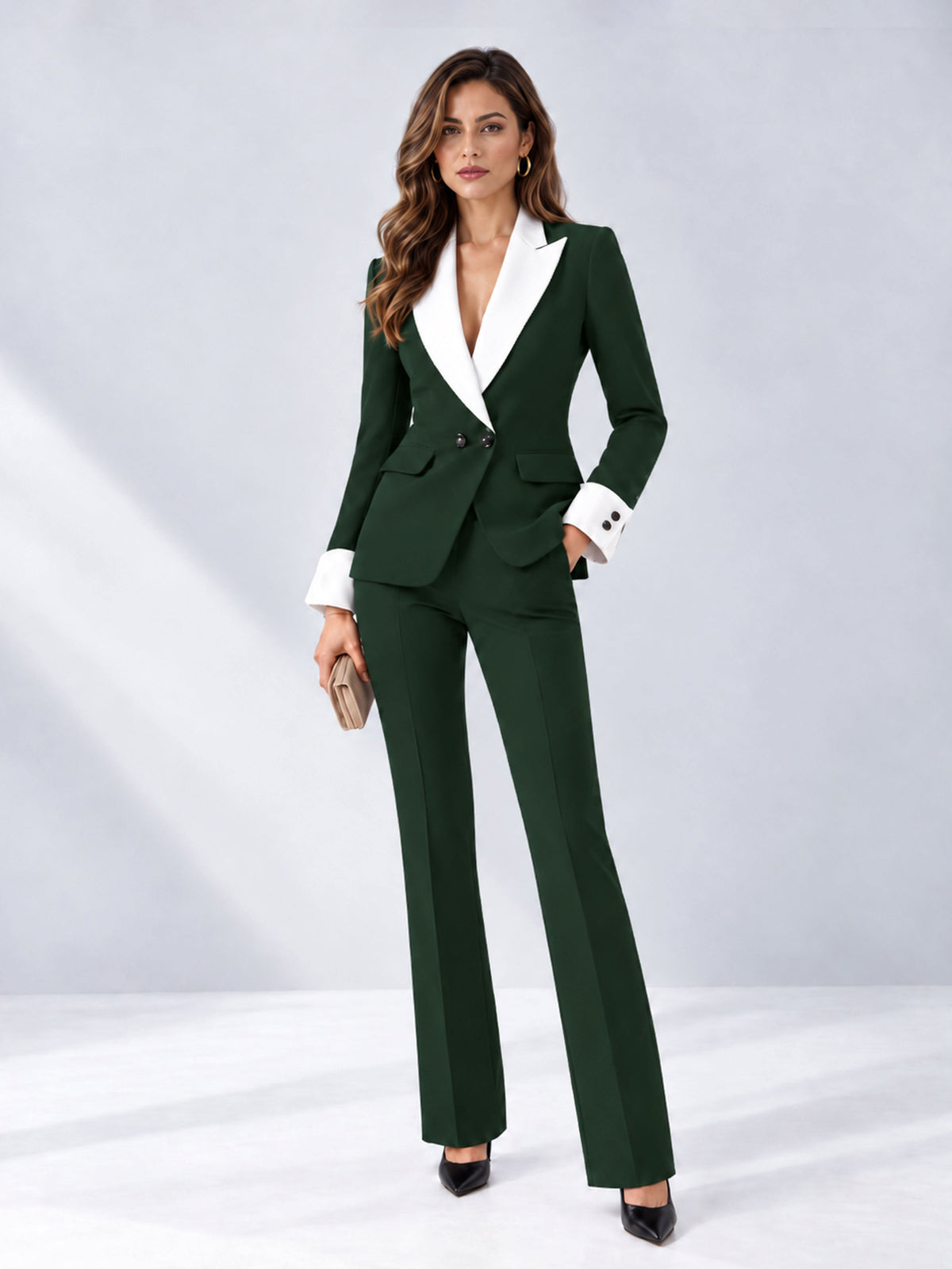 Dark Green 2 Pieces Tailored Fit Peak Lapel Women's Suits
