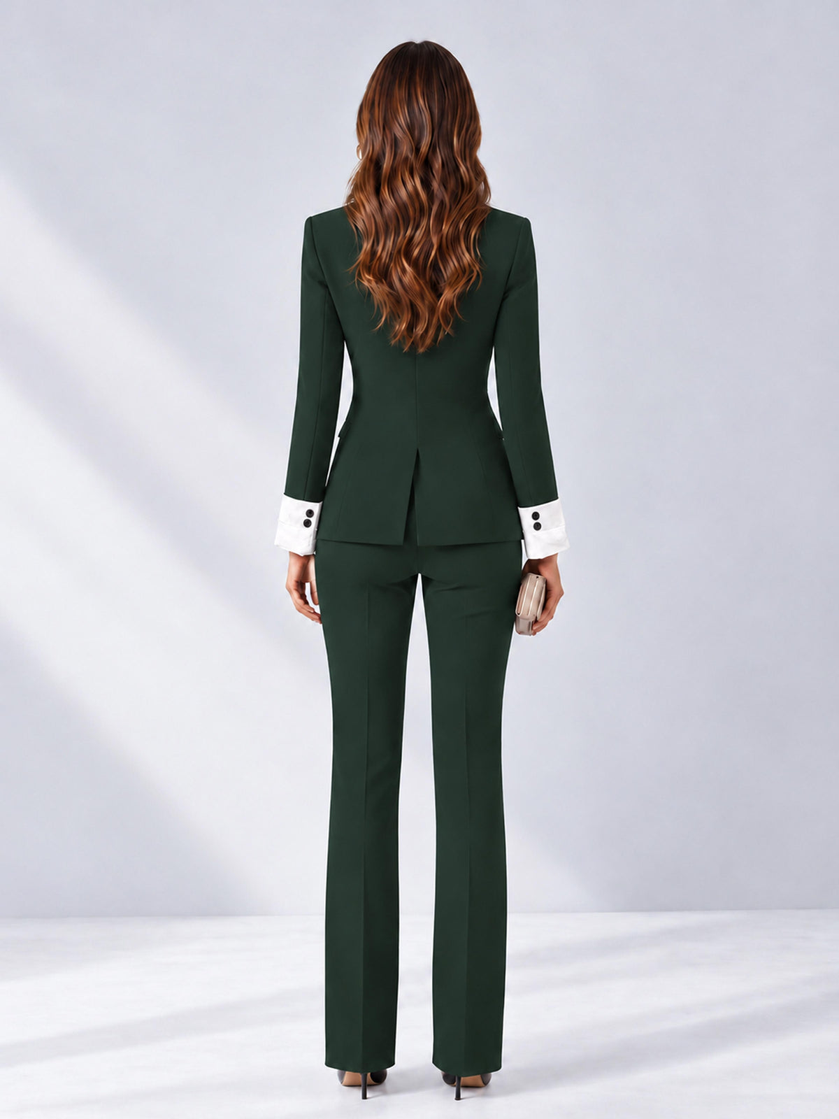 Dark Green 2 Pieces Tailored Fit Peak Lapel Women's Suits