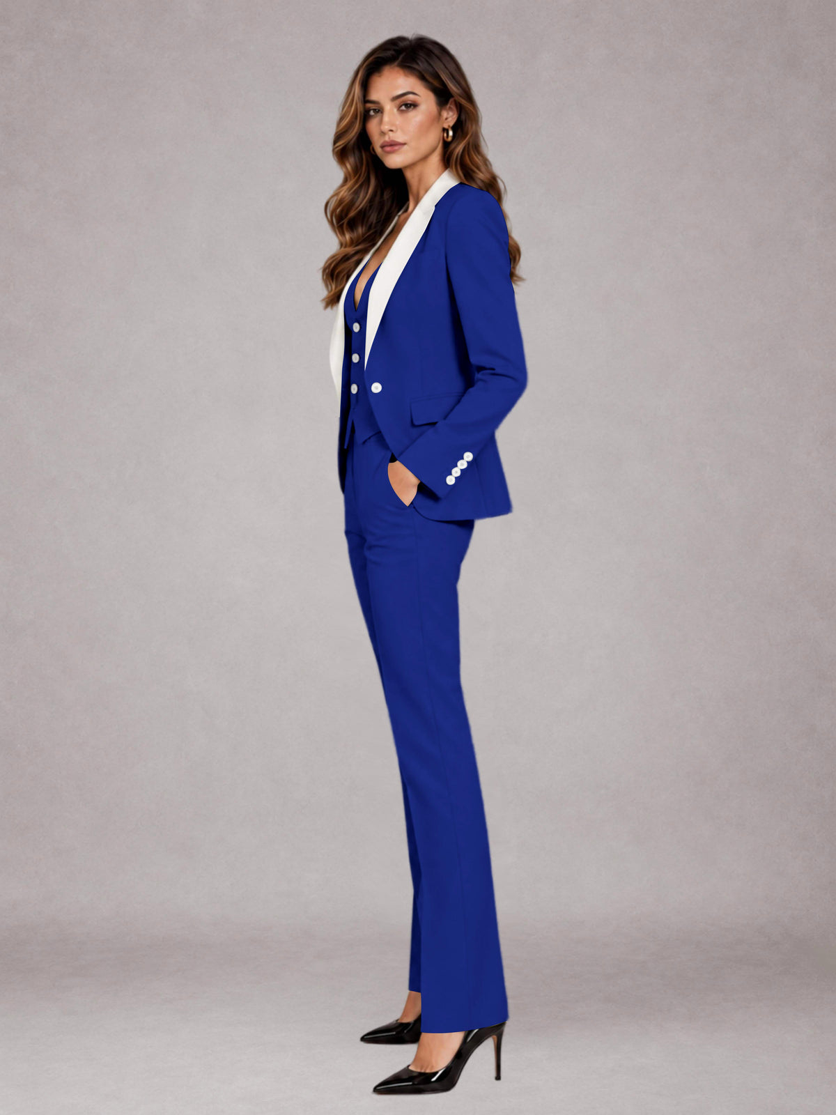 Royal Blue 3 Pieces Tailored Fit Elegant Women's Suits for Professional Look