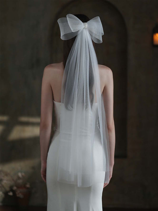 Bow Cut Edge Two Tier Tulle Bridal Elbow Length Short Wedding Veils