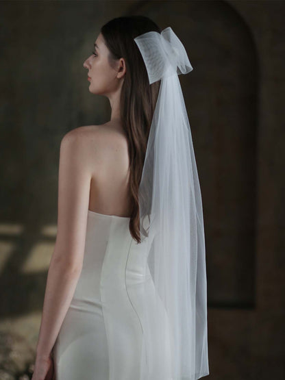 Bow Cut Edge Two Tier Tulle Bridal Elbow Length Short Wedding Veils