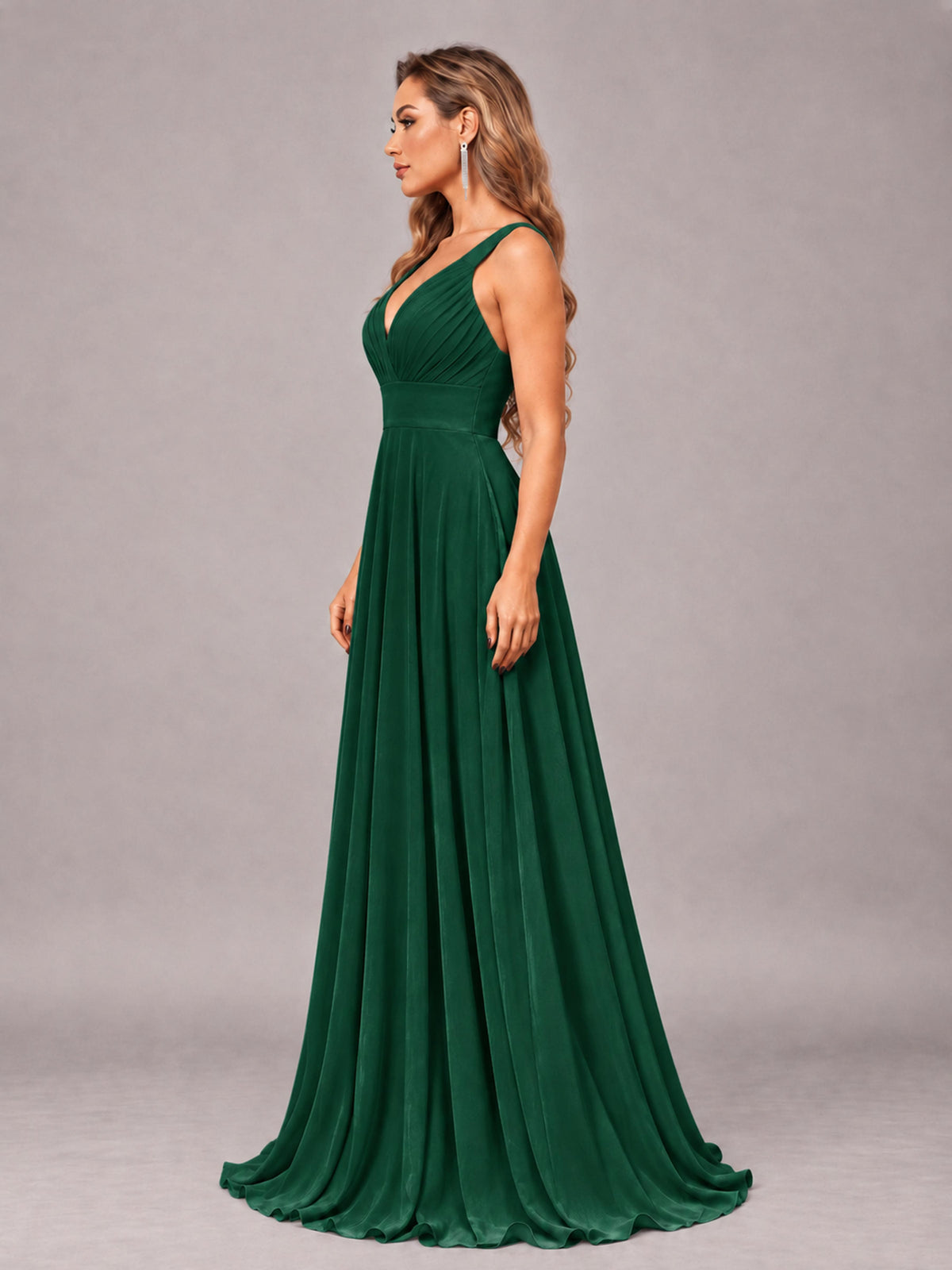 Emerald Green Attractive Deep V-Neck Sleeveless Slit Chiffon Bridesmaid Dress