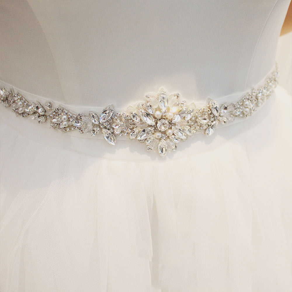 Delicate flower shape imitation pearl rhinestone bridal waist ribbon