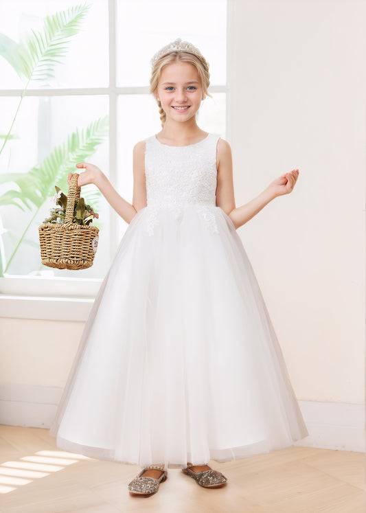 Chic Sleeveless Bow Back Lace Appliques Tulle Long Flower Girl Dresses