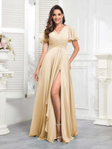 Chic V-Neck Short Sleeves Chiffon Bridesmaid Dresses With Pockets