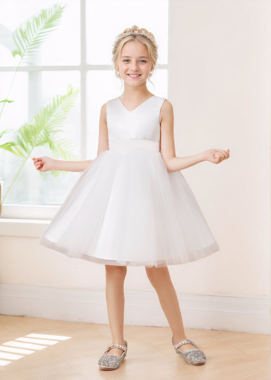 Delicate V-Neck Sleeveless Satin Tulle Short Flower Girl Dresses