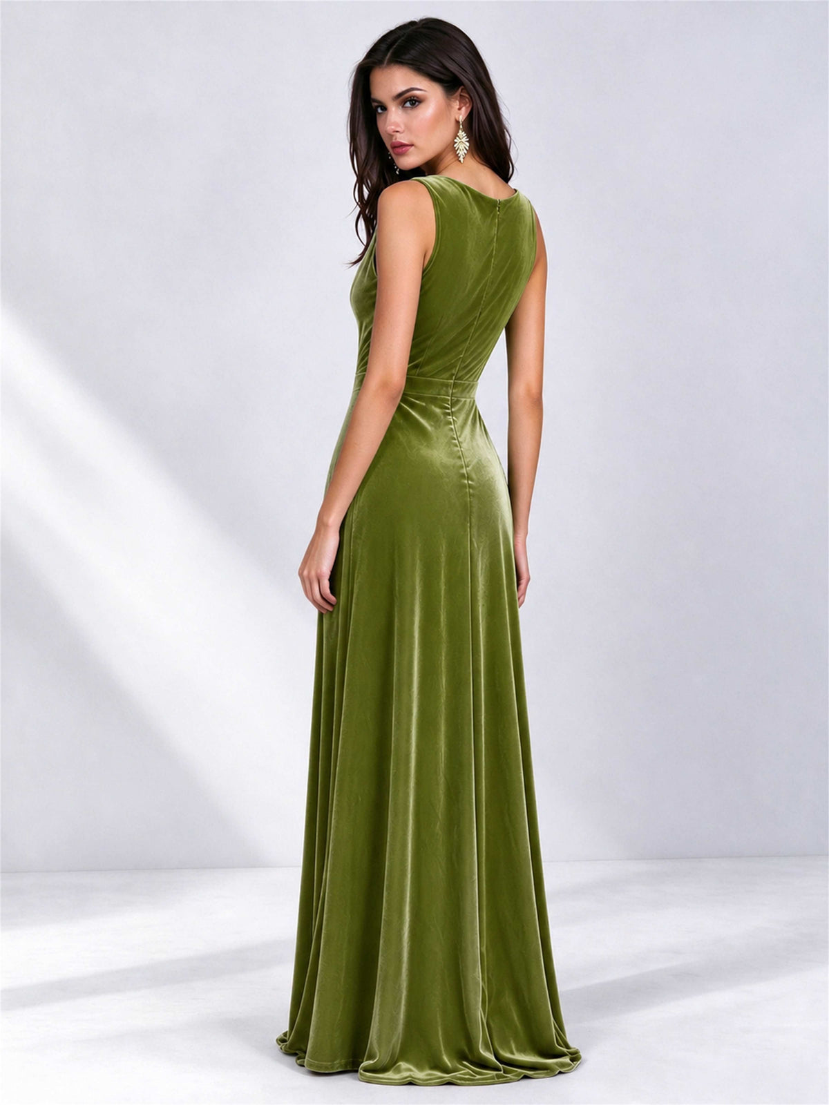 Elegant Deep V-Neck A-Line Velvet Floor-Length Wedding Guest Dress