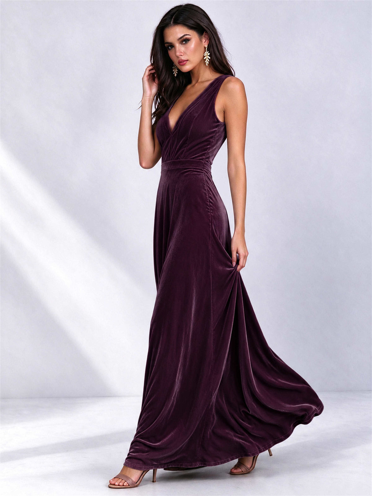 Elegant Deep V-Neck A-Line Velvet Floor-Length Wedding Guest Dress