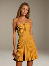 Free Shipping Elegant Strapless A-Line Mini Homecoming Dress with Pleated