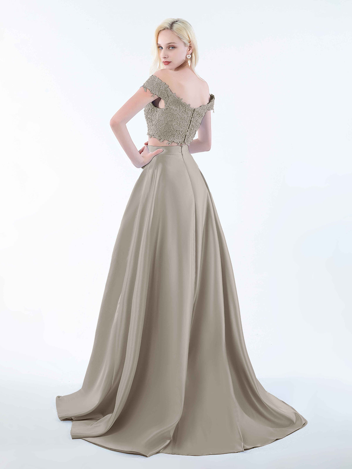 #color_Taupe
