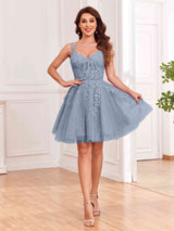 Exquisite Appliques Spaghetti Straps Mini Tulle Homecoming Dresses