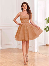 Exquisite Appliques Spaghetti Straps Mini Tulle Homecoming Dresses