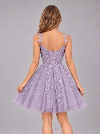 Dusty Purple Exquisite Appliques Spaghetti Straps Mini Tulle Homecoming Dresses