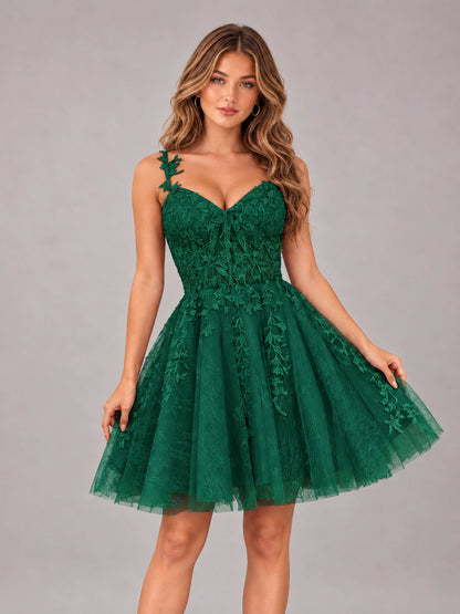 Emerald Green Exquisite Appliques Spaghetti Straps Mini Tulle Homecoming Dresses