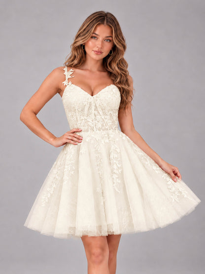 Ivory Exquisite Appliques Spaghetti Straps Mini Tulle Homecoming Dresses