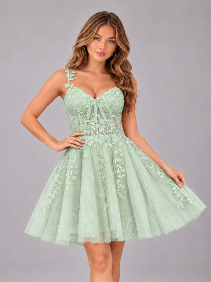 Mint Green Exquisite Appliques Spaghetti Straps Mini Tulle Homecoming Dresses