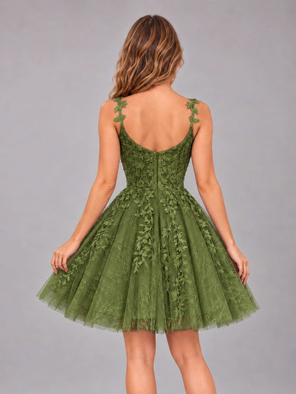 Olive Green Exquisite Appliques Spaghetti Straps Mini Tulle Homecoming Dresses