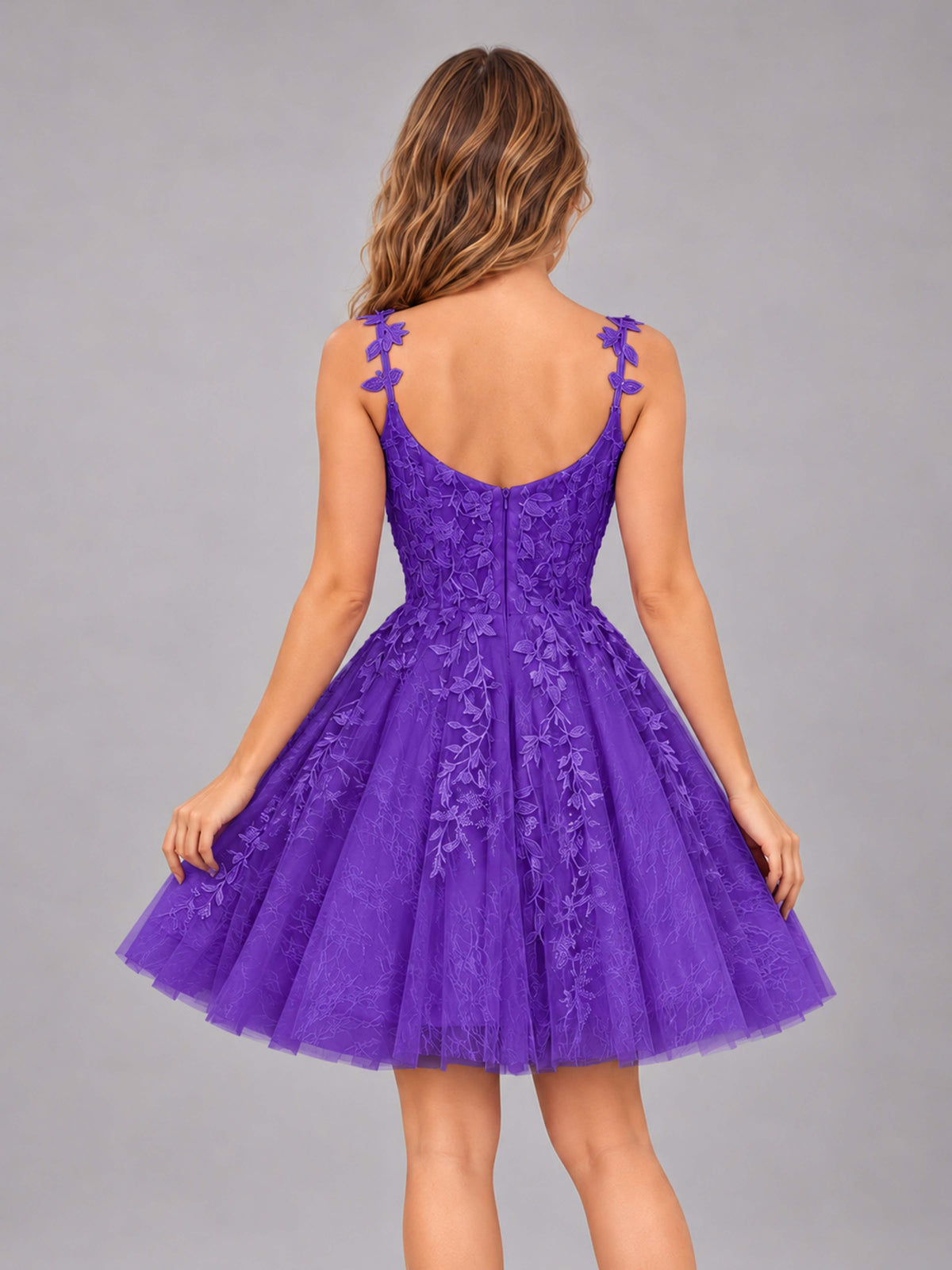 Purple Exquisite Appliques Spaghetti Straps Mini Tulle Homecoming Dresses