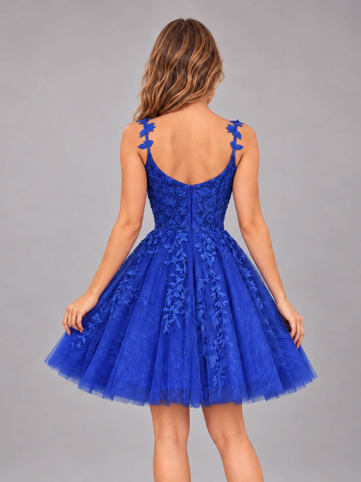Royal Blue Exquisite Appliques Spaghetti Straps Mini Tulle Homecoming Dresses