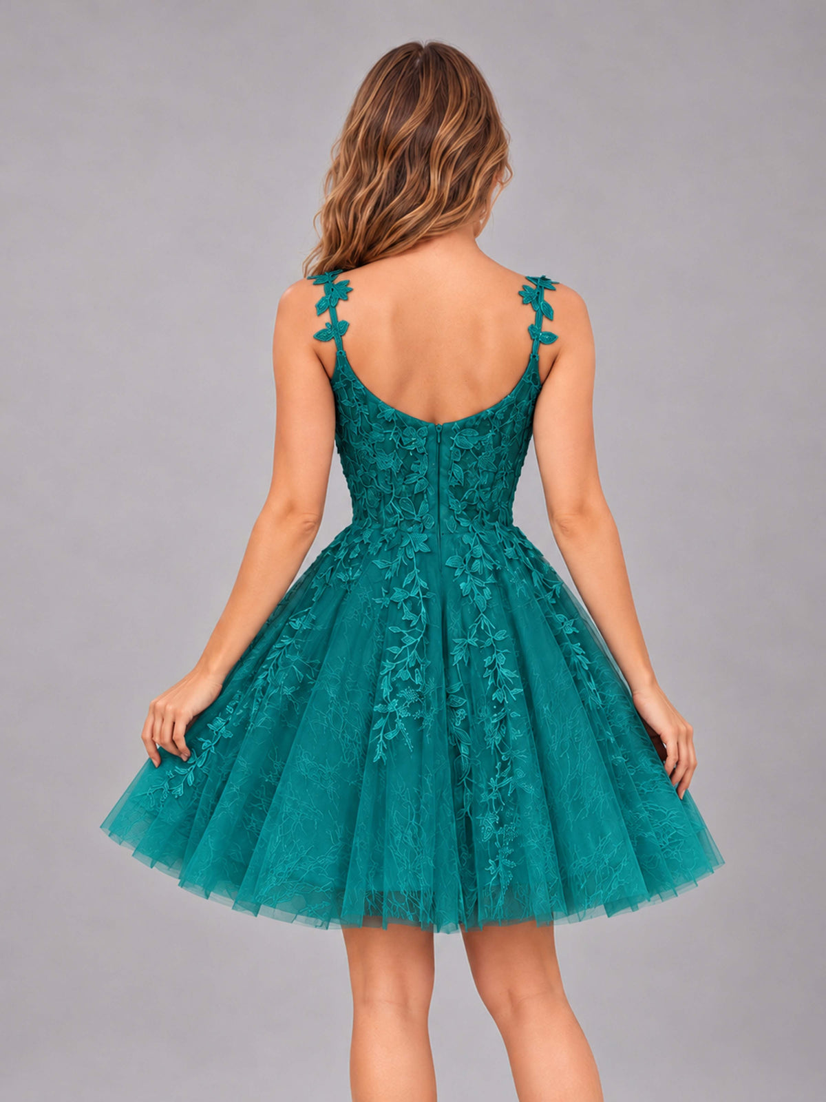Teal Exquisite Appliques Spaghetti Straps Mini Tulle Homecoming Dresses