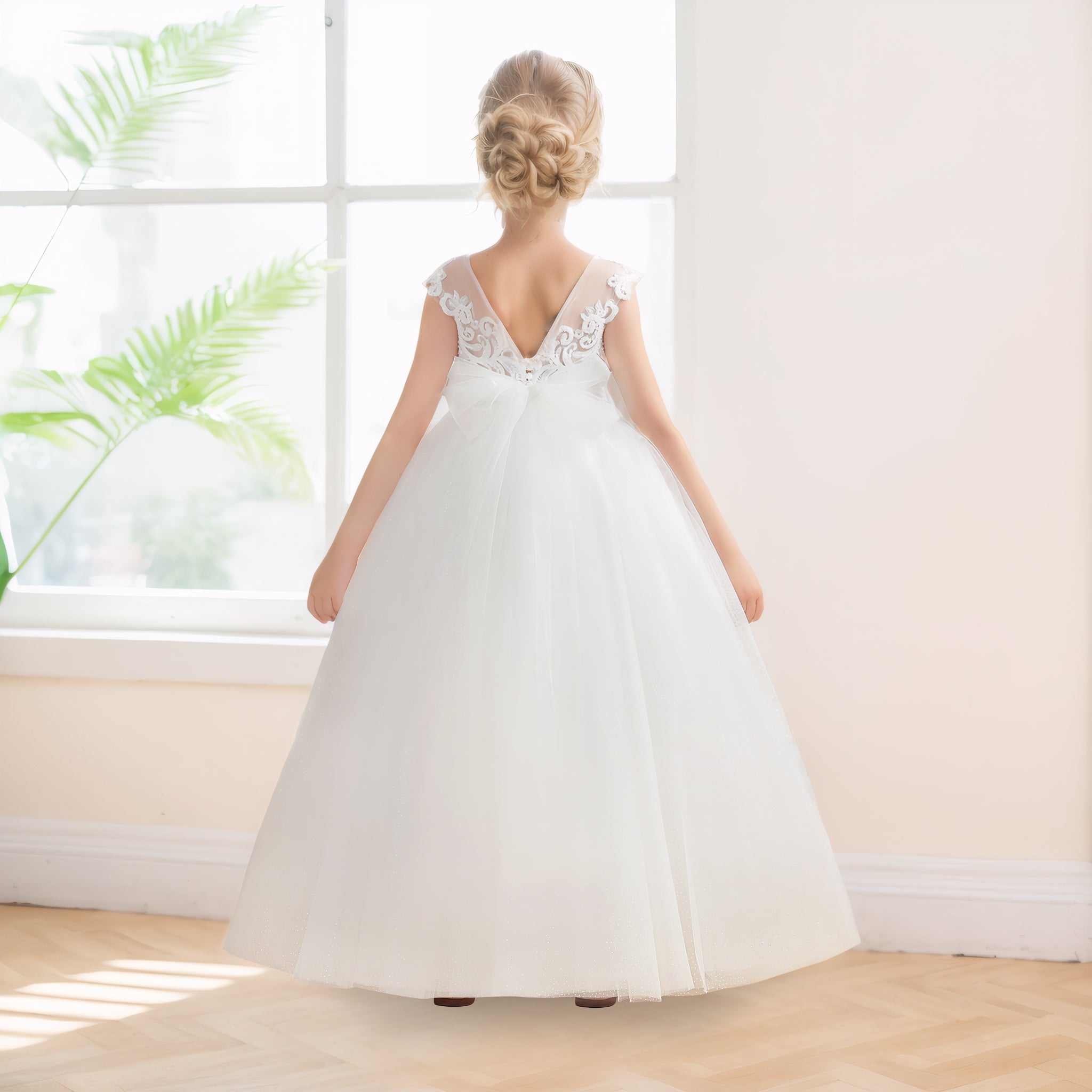 Fashionable A-Line Applique Bow Back Tulle Long Flower Girl Dresses