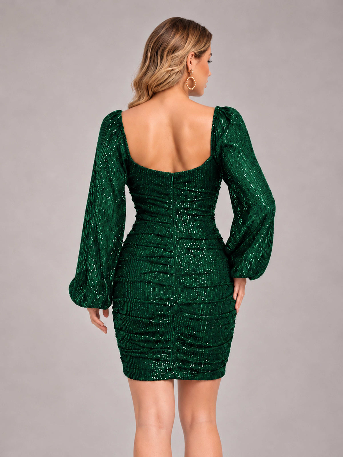 Emerald Green Fashionable Long Sleeve V Neck Column Sequins Homecoming Dresses