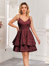 Fashionable Spaghetti Straps V-Neck Tiered A-Line Homecoming Dresses