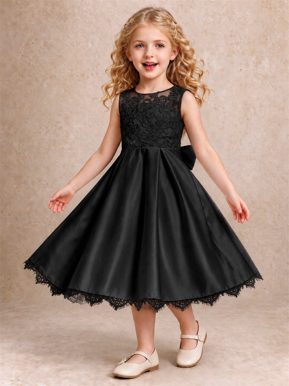 Flower Girl Dress Sleeveless Floral Lace Knee Length Lace Hem First Communion Dress