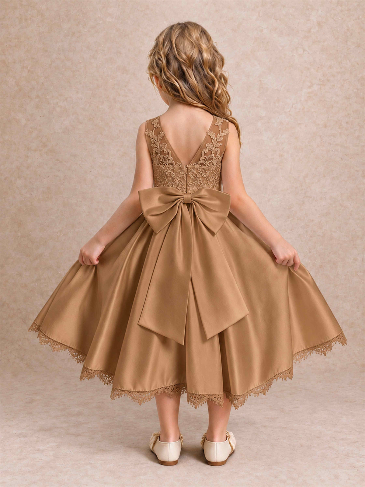 Flower Girl Dress Sleeveless Floral Lace Knee Length Lace Hem First Communion Dress
