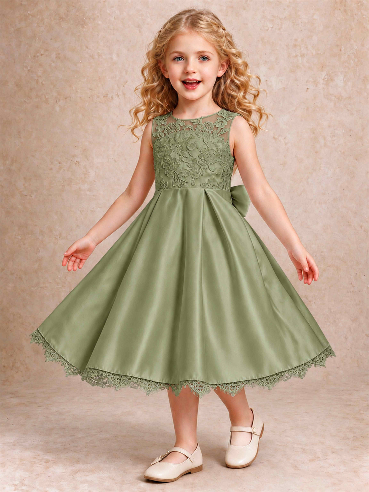 Flower Girl Dress Sleeveless Floral Lace Knee Length Lace Hem First Communion Dress