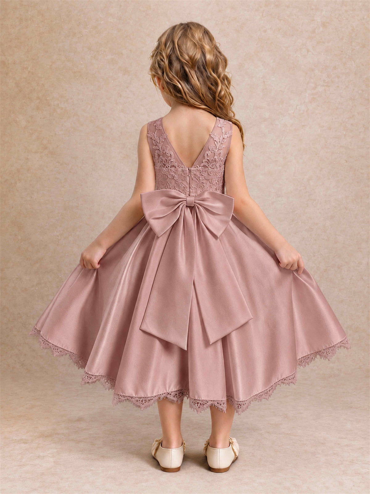 Flower Girl Dress Sleeveless Floral Lace Knee Length Lace Hem First Communion Dress