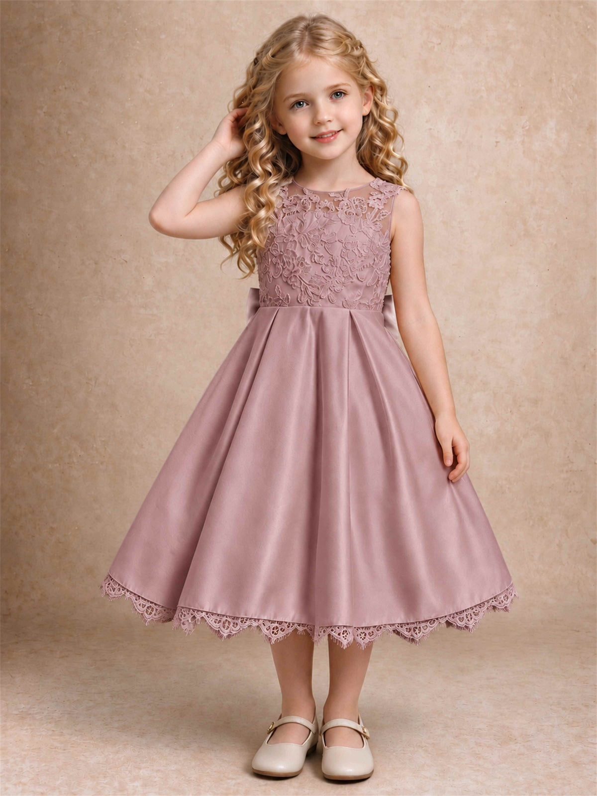 Flower Girl Dress Sleeveless Floral Lace Knee Length Lace Hem First Communion Dress