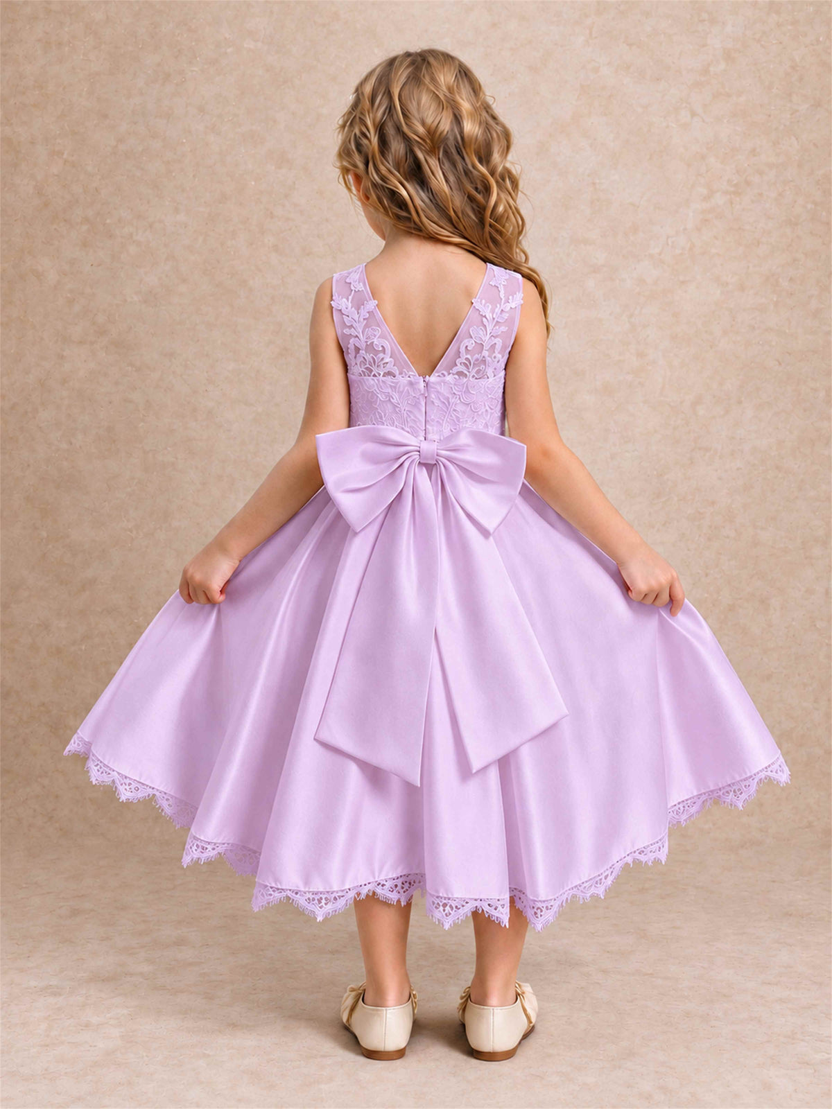 Flower Girl Dress Sleeveless Floral Lace Knee Length Lace Hem First Communion Dress