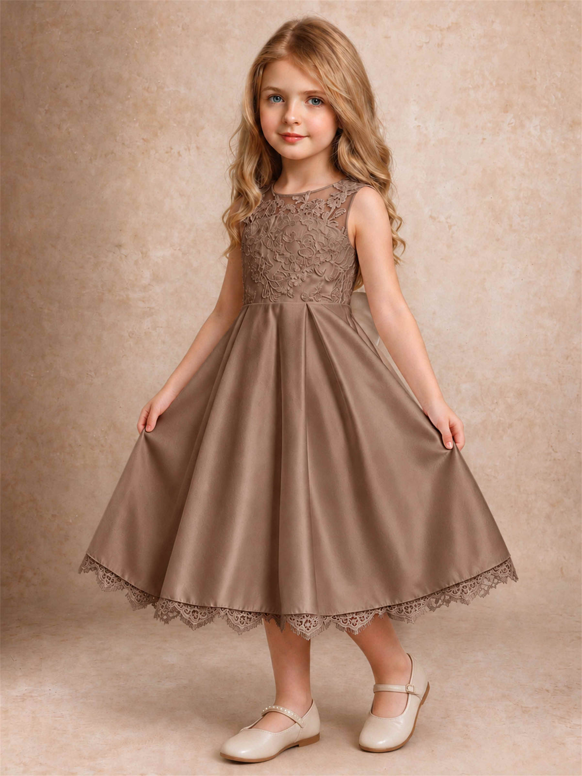 Flower Girl Dress Sleeveless Floral Lace Knee Length Lace Hem First Communion Dress