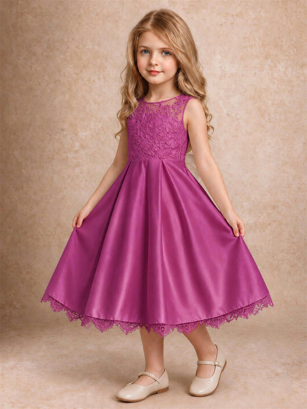 Flower Girl Dress Sleeveless Floral Lace Knee Length Lace Hem First Communion Dress