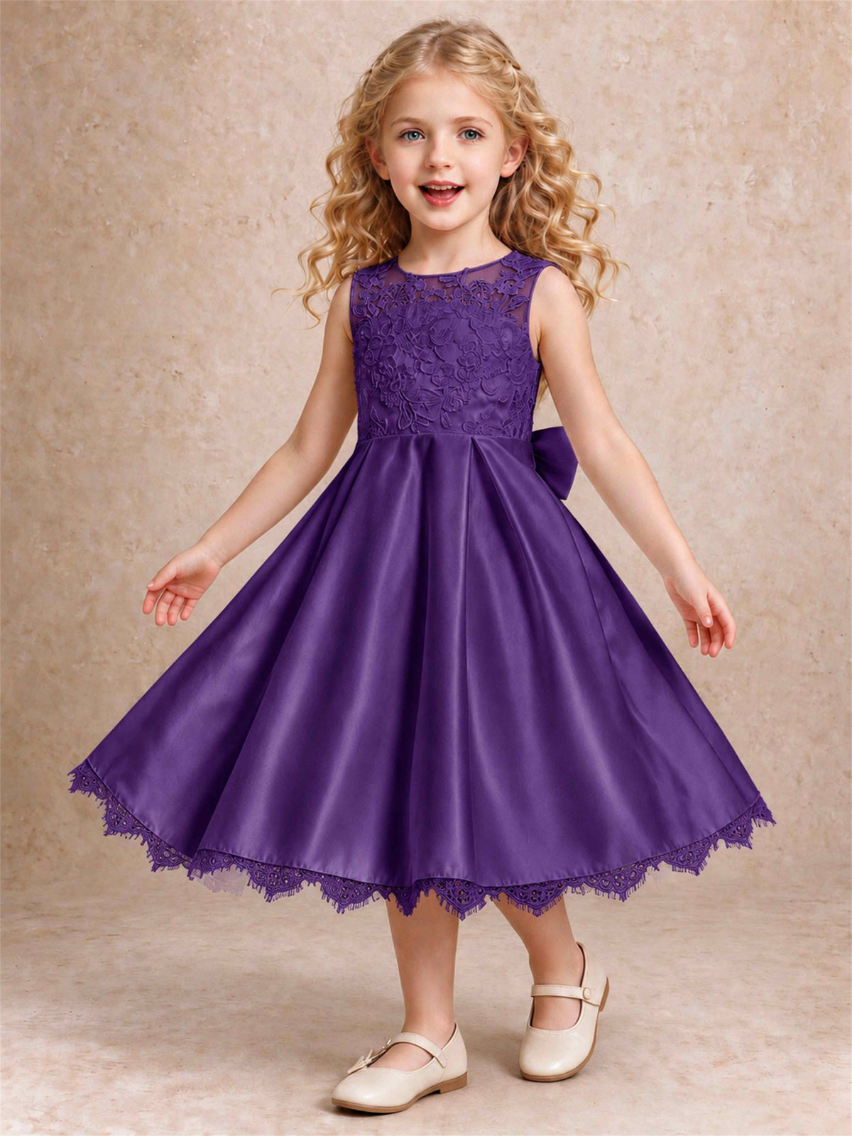 Flower Girl Dress Sleeveless Floral Lace Knee Length Lace Hem First Communion Dress
