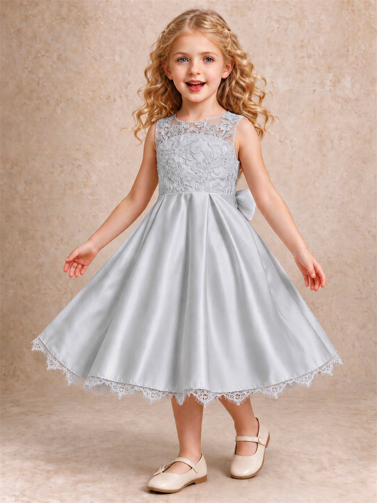 Flower Girl Dress Sleeveless Floral Lace Knee Length Lace Hem First Communion Dress