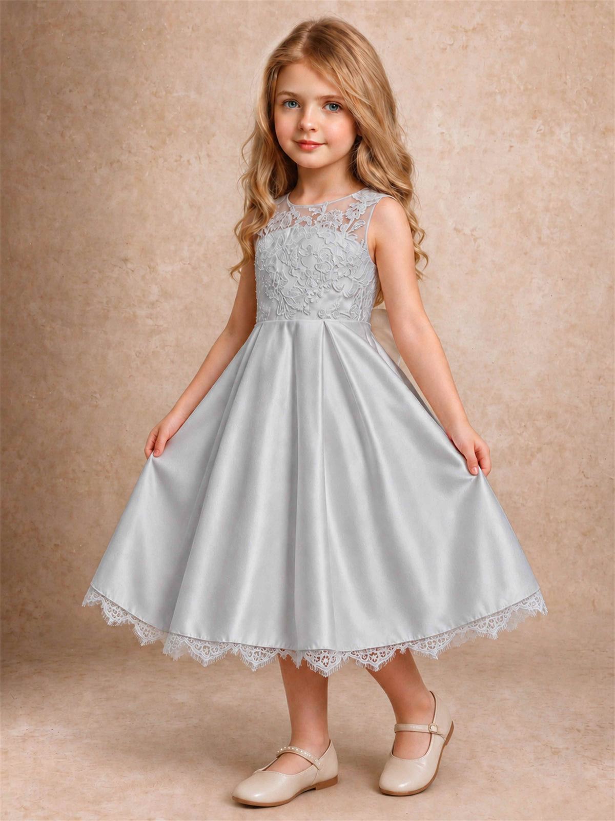 Flower Girl Dress Sleeveless Floral Lace Knee Length Lace Hem First Communion Dress