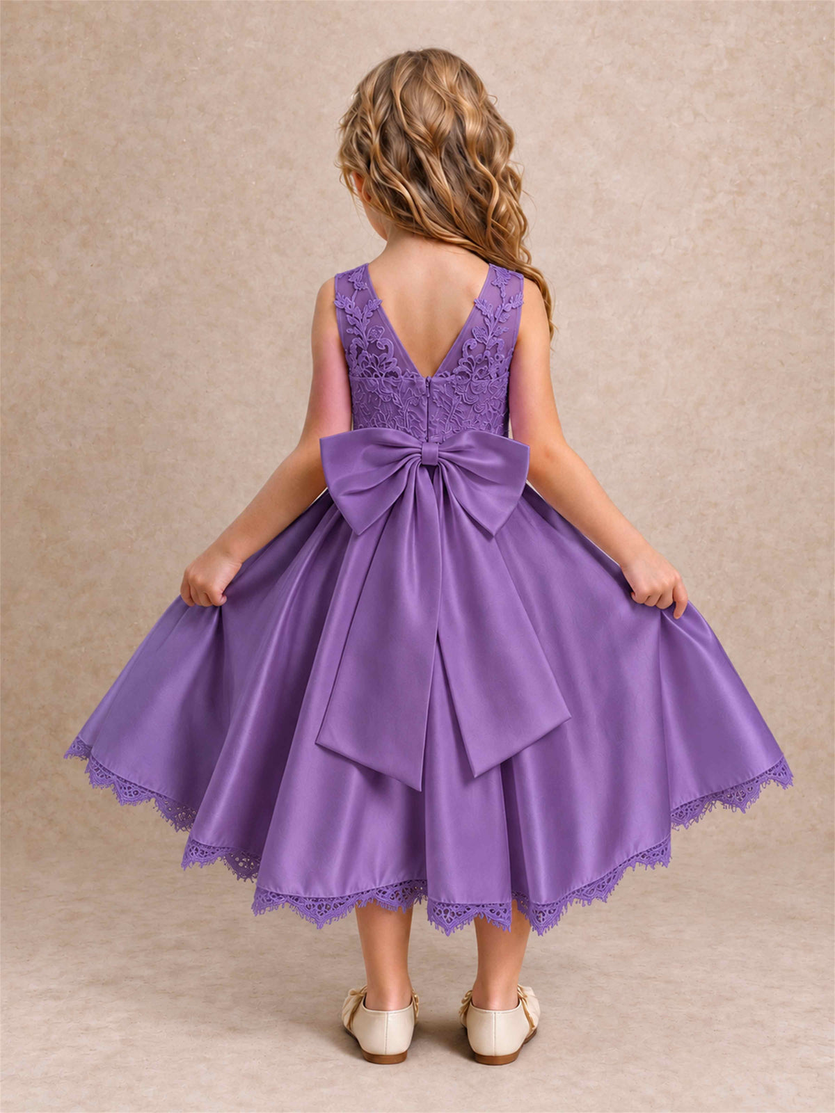 Flower Girl Dress Sleeveless Floral Lace Knee Length Lace Hem First Communion Dress