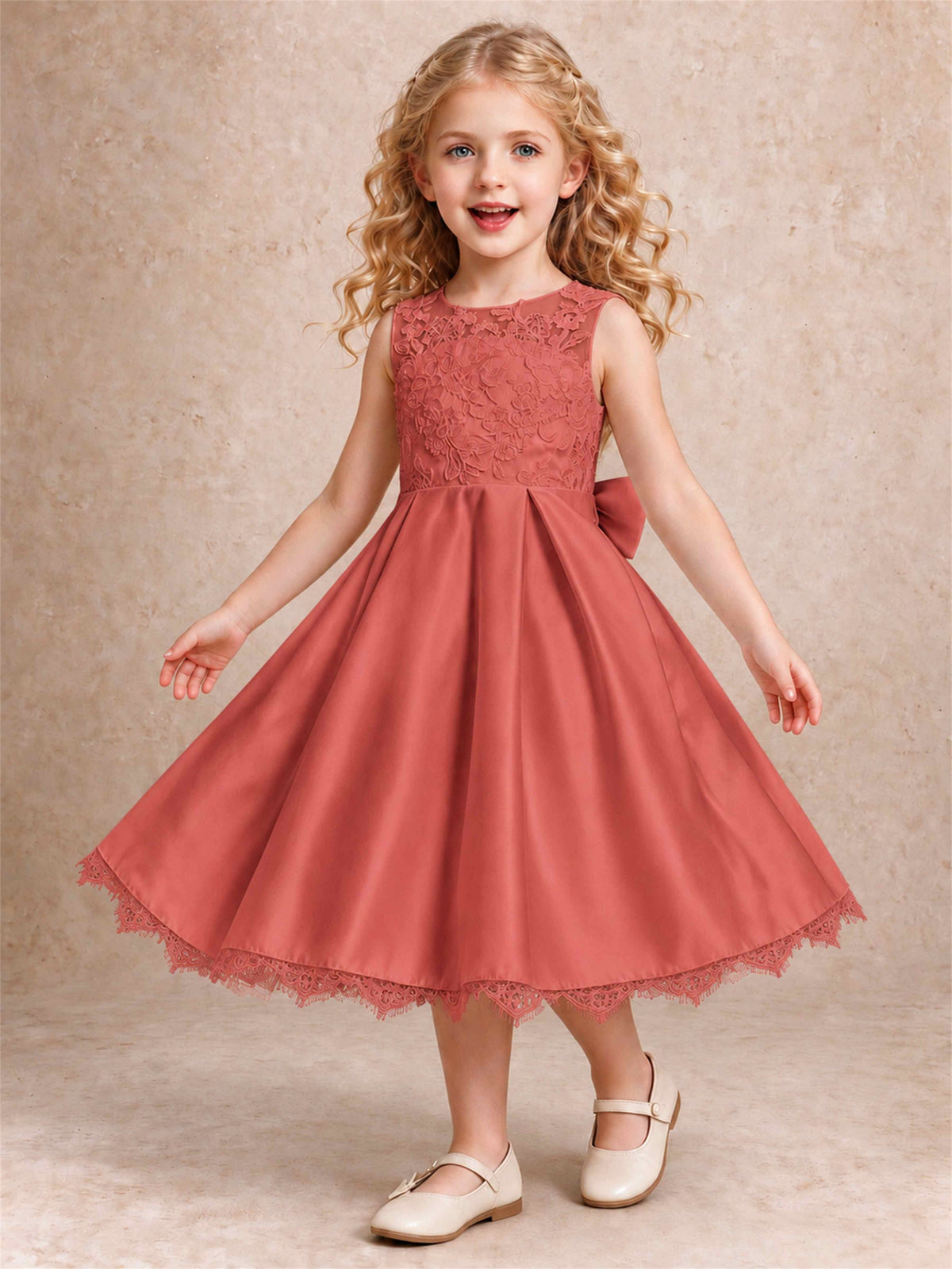 Flower Girl Dress Sleeveless Floral Lace Knee Length Lace Hem First Communion Dress