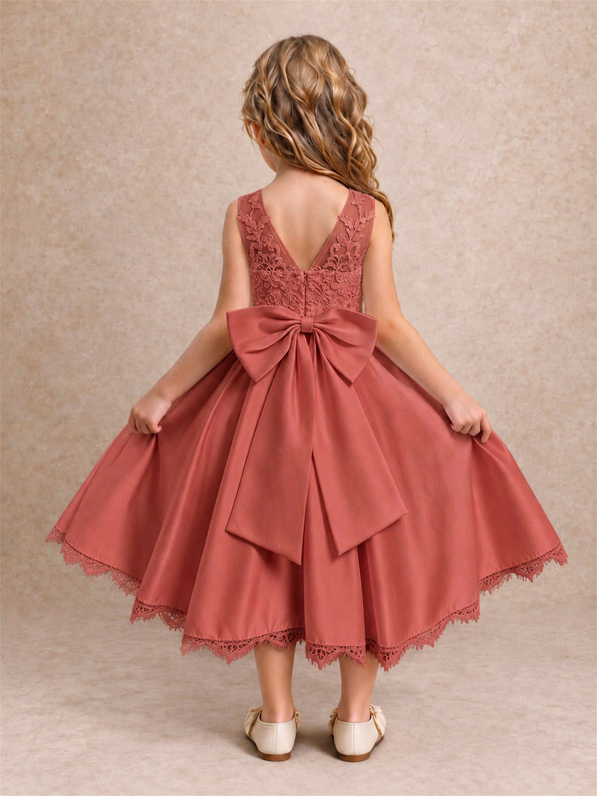 Flower Girl Dress Sleeveless Floral Lace Knee Length Lace Hem First Communion Dress