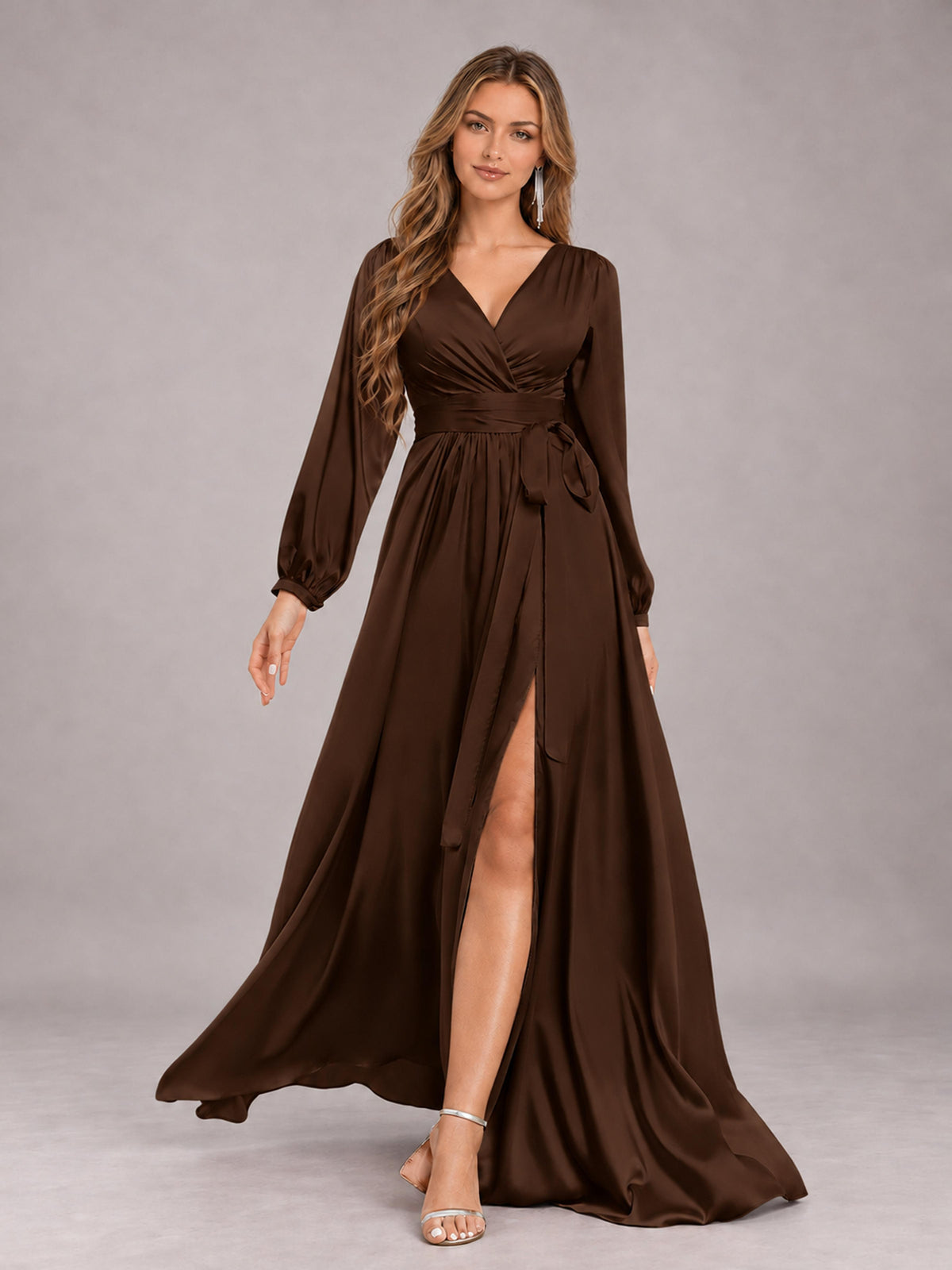 Chocolate Gorgeous V-Neck Long Sleeves Pleated Satin Formal Bridesmaid Dresses With Slit
