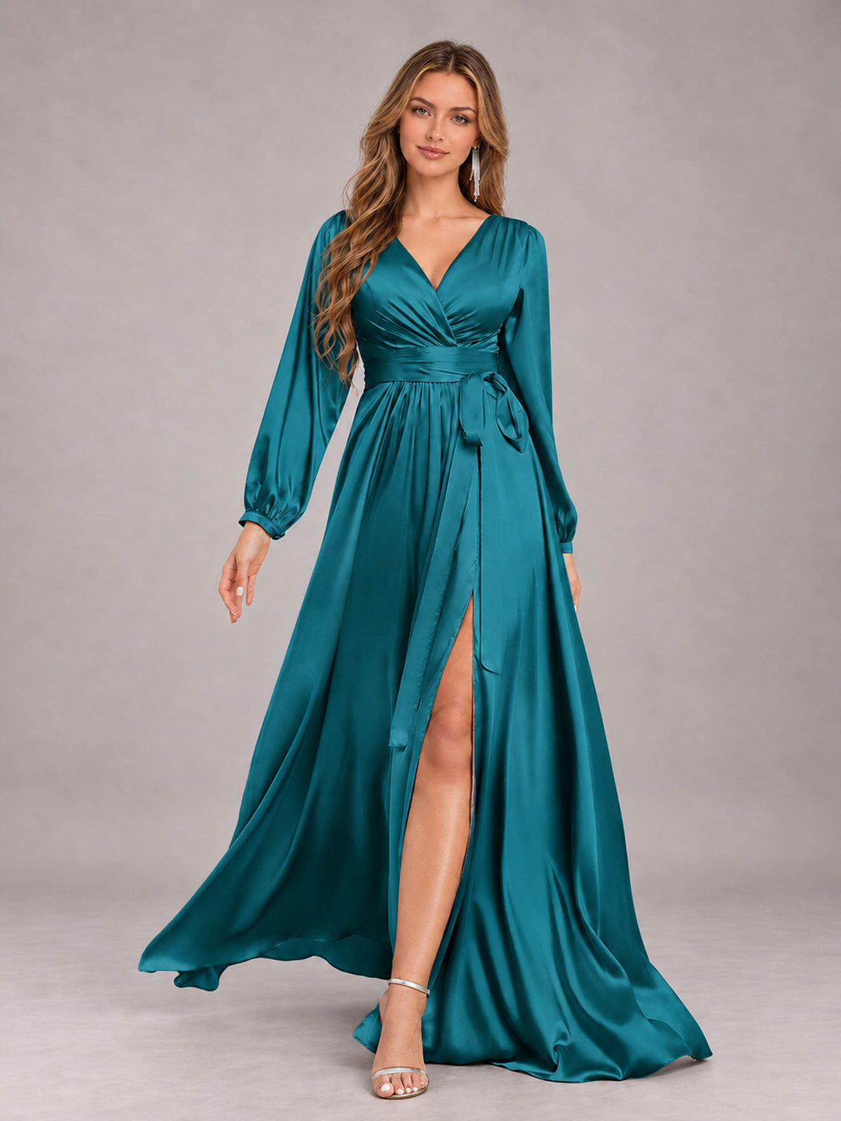 Peacock Gorgeous V-Neck Long Sleeves Pleated Satin Formal Bridesmaid Dresses With Slit