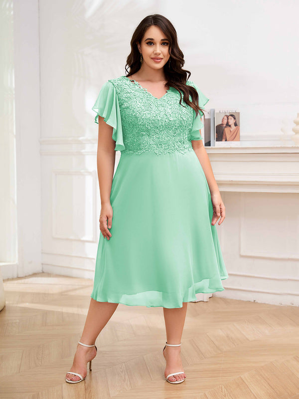 Mint Green Grace-filled V-Neck Lace Appliques Chiffon Plus Size Mother Of The Bride Dresses