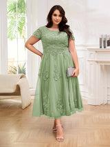 Majestic A-Line Short Sleeves Appliques Tulle Plus Size Mother Of The Bride Dresses