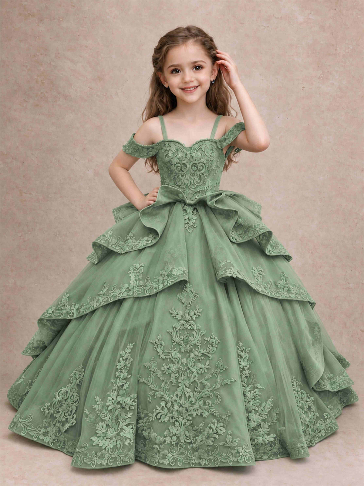 Off Shoulder Girls Pageant Dresses Lace Applique Layered Tulle Princess Ball Gown for Birthday Wedding