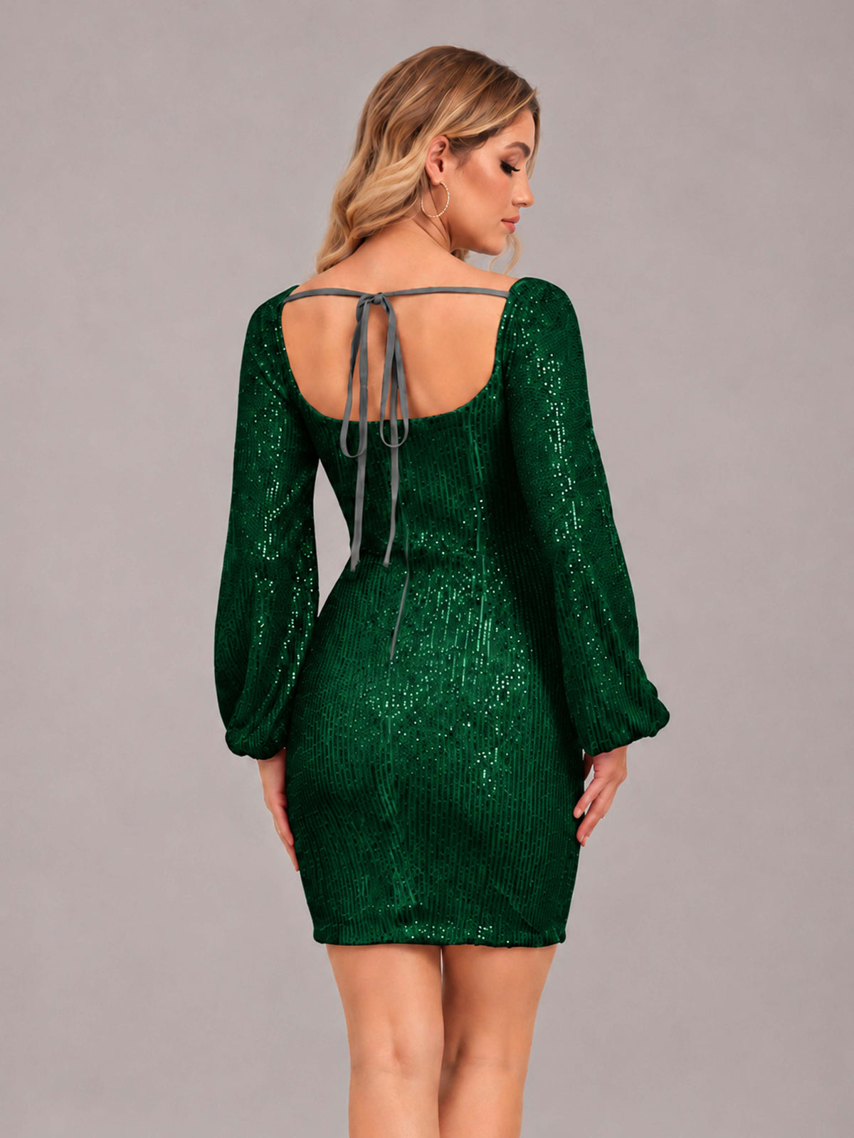 Emerald Green Refined Square Neck Long Sleeves Sequins Mini Homecoming Dresses