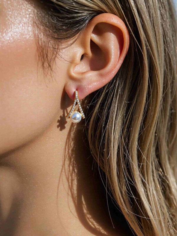 Romantic Pearl Stud Earrings Elegant Gold Crystal Design for Women